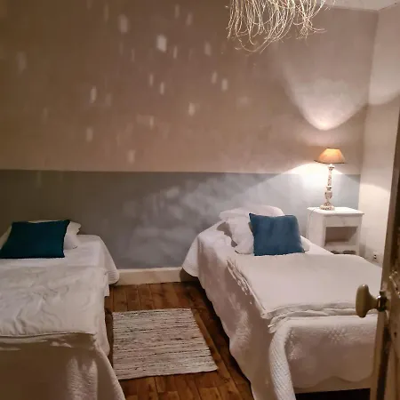 Holiday home De La Chateldonnaise